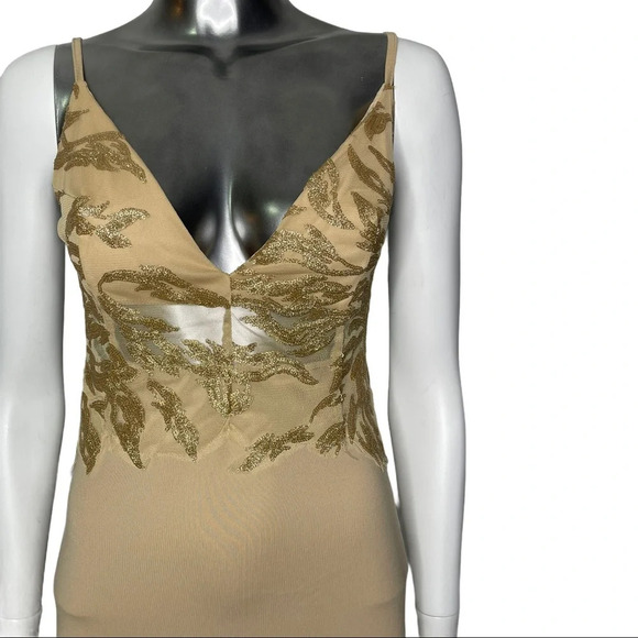 🛍️ 3/$40 Gold Lace Overlay Plunging V-Neck Slip Dress Size Small - Picture 3 of 6
